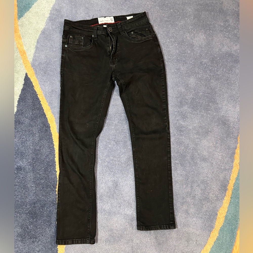 Black stretchy pants